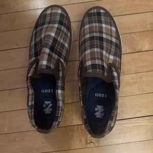 IZOD Men's Brown Plaid Slip-On Shoes